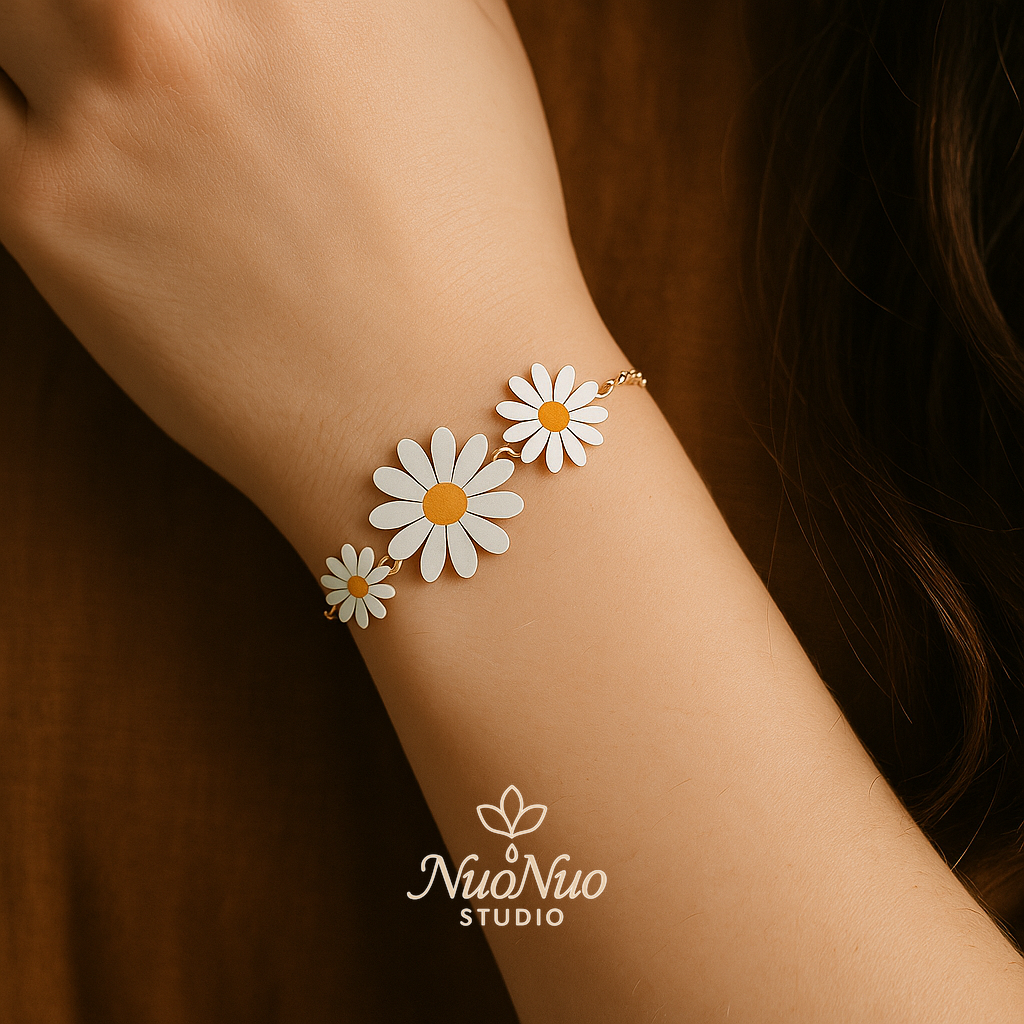 12-Petal Daisy Shrinky Dink Template – Printable Flower Outline for DIY Earrings, Brooches & Crafts